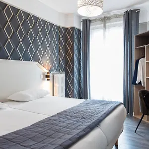 Ambassadeur Hotel Paris