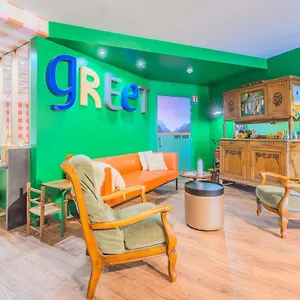 Greet Cran Gevrier Hotel Annecy